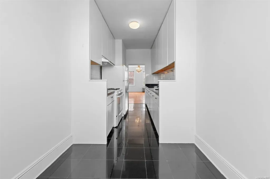 59-11 Queens Boulevard Woodside NY 11377