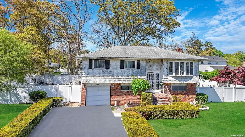 19 State Street West Babylon NY 11704