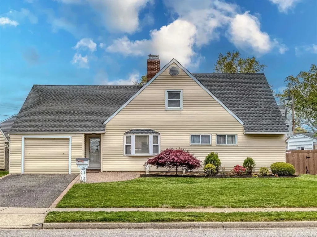 60 Edna Avenue Levittown NY 11756