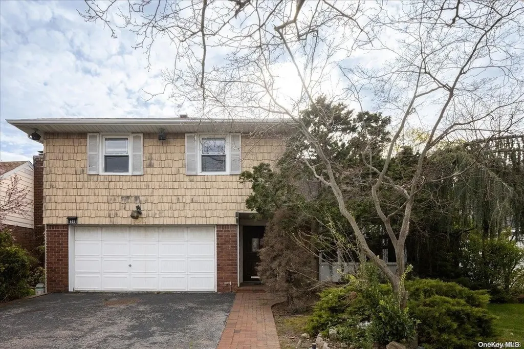 603 Derby Avenue Woodmere NY 11598
