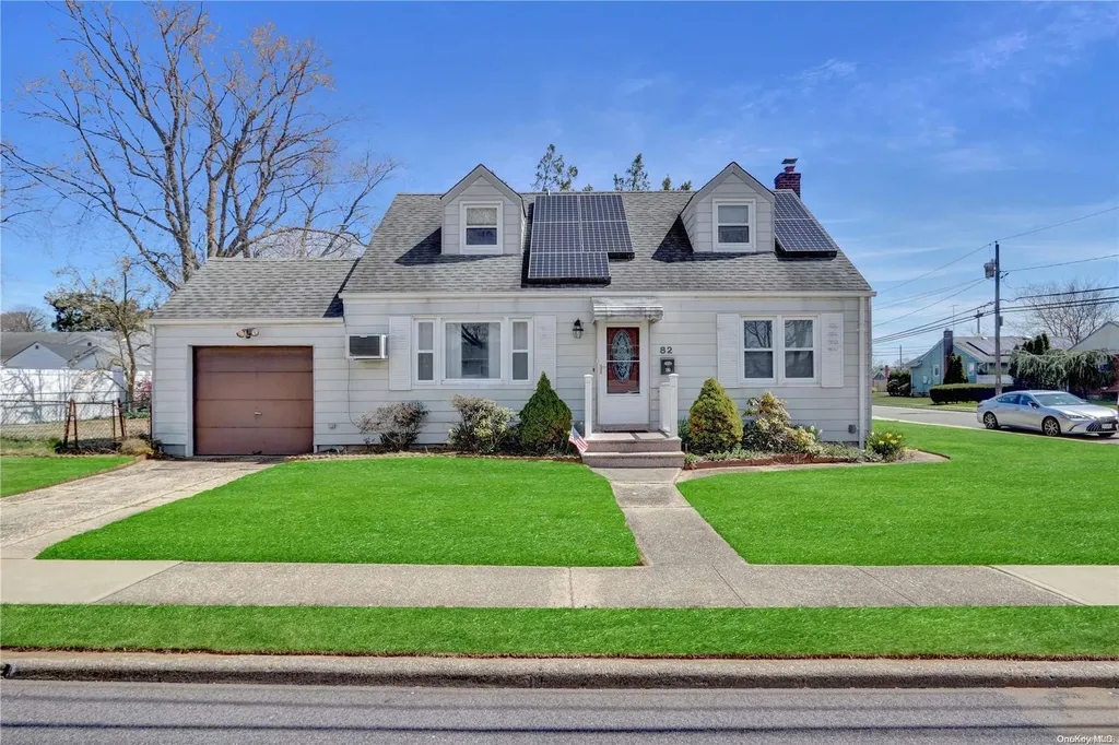 82 South 2nd Street Bethpage NY 11714