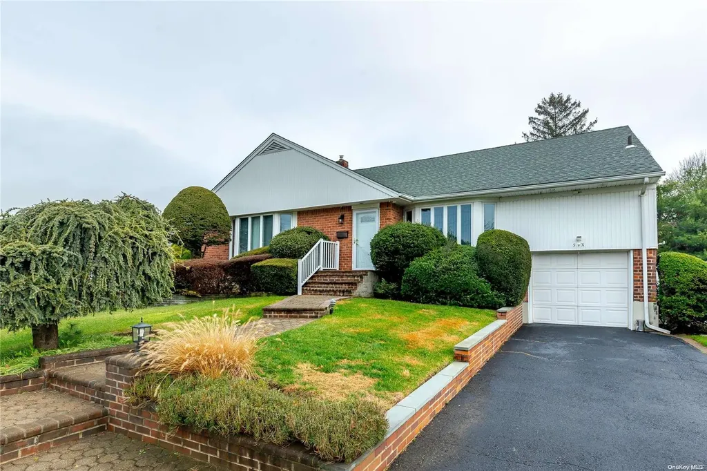 6 Clinton Lane Jericho NY 11753