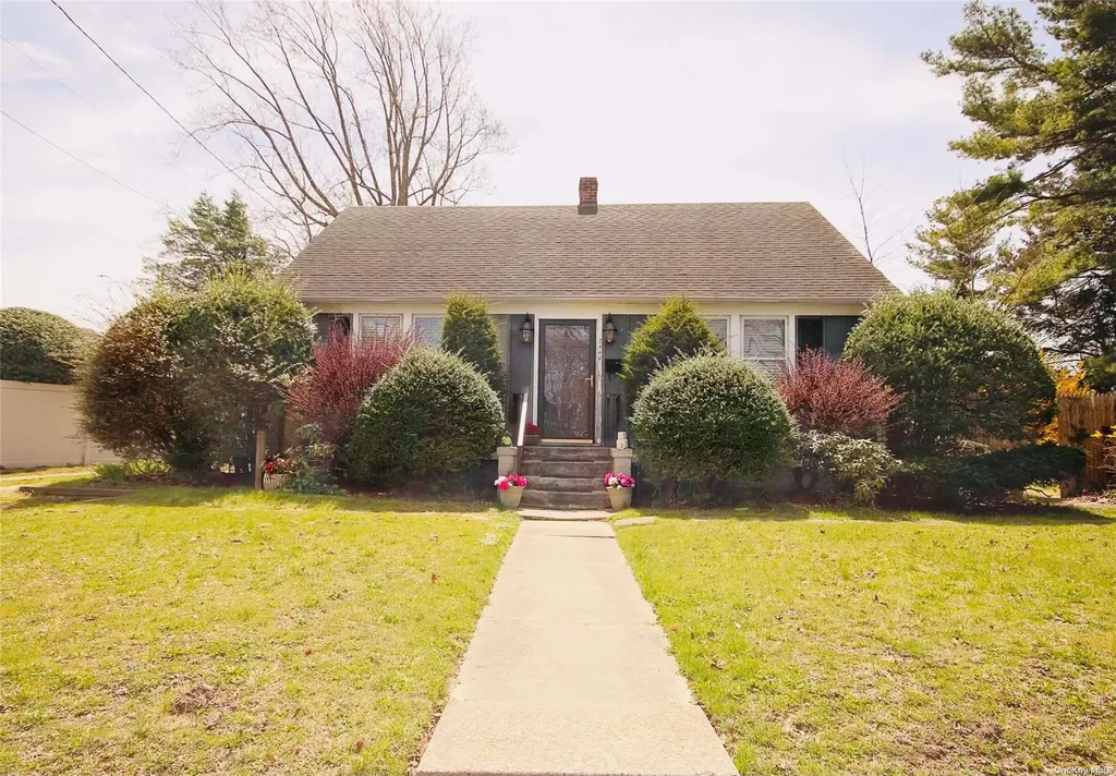 2446 Union Boulevard Islip NY 11751