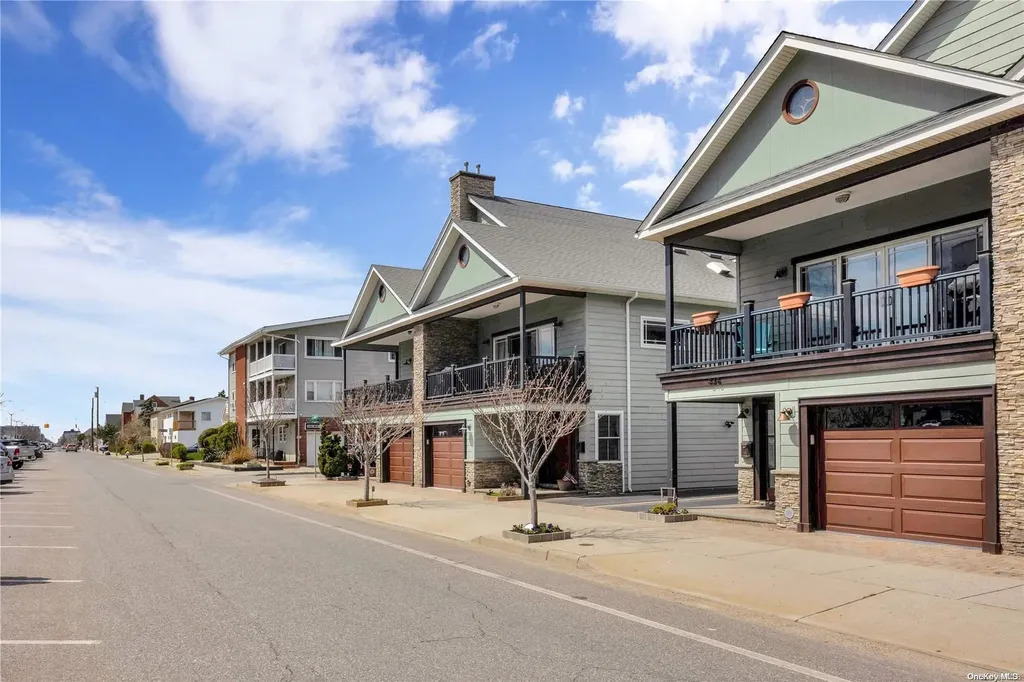 845 E Broadway Long Beach NY 11561