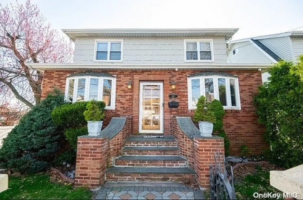 835 Wilcox Avenue Bronx NY 10465