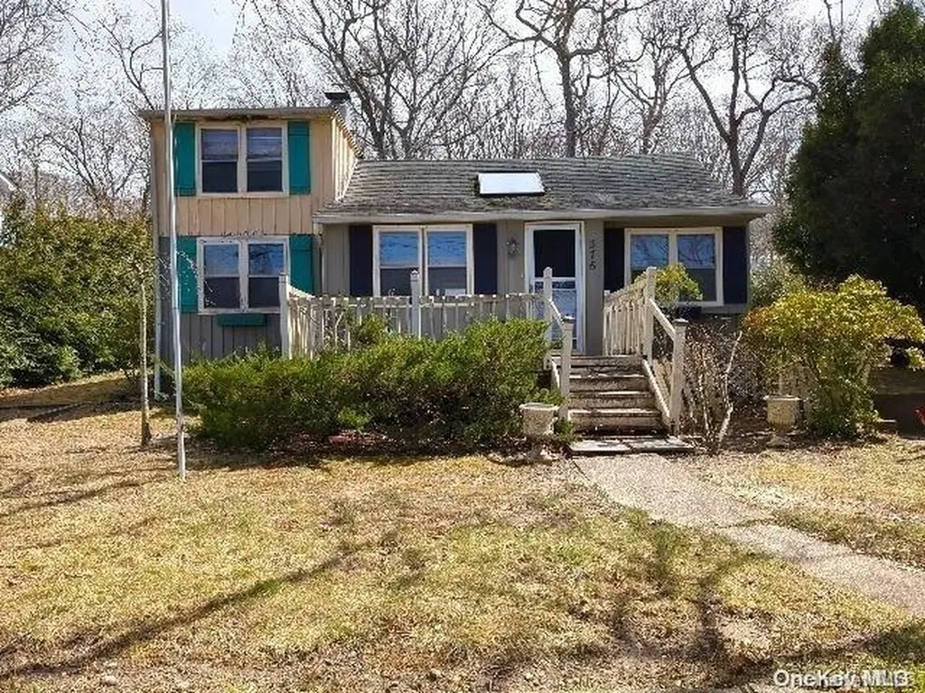 375 Oak Avenue Southold NY 11971