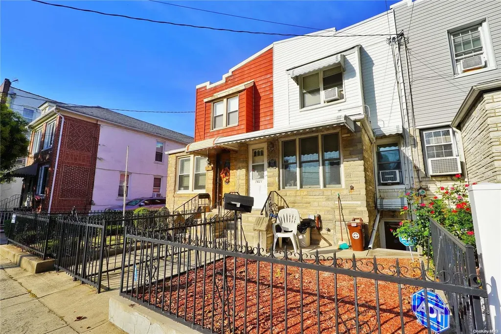 1621 73rd Street Brooklyn NY 11204