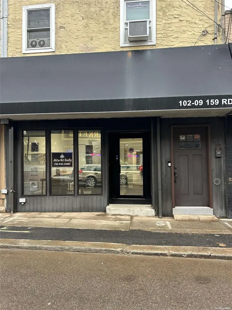 102-09 159th Road Howard Beach NY 11414