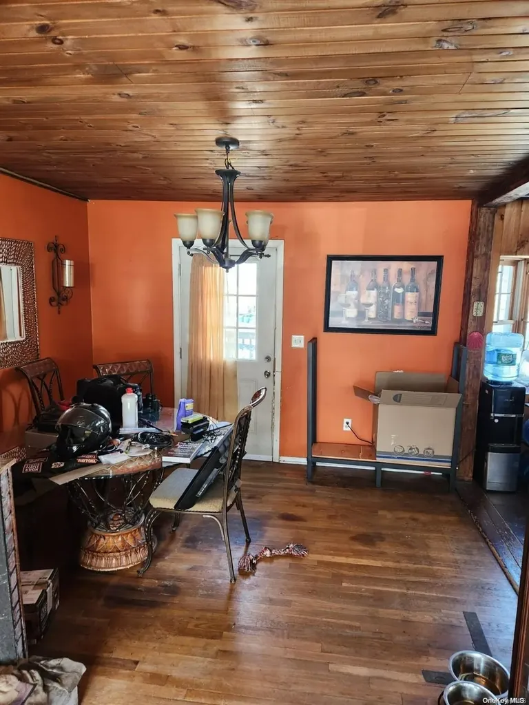 6 Tyler Street Montgomery NY 12549