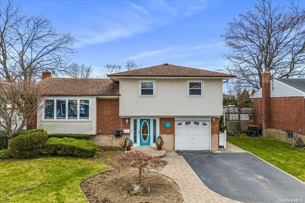 3618 Ivy Drive Bethpage NY 11714