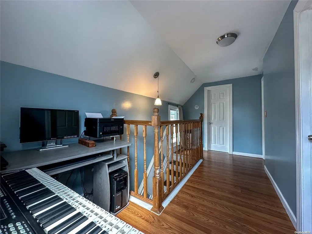 1 Brightside Avenue Central Islip NY 11722