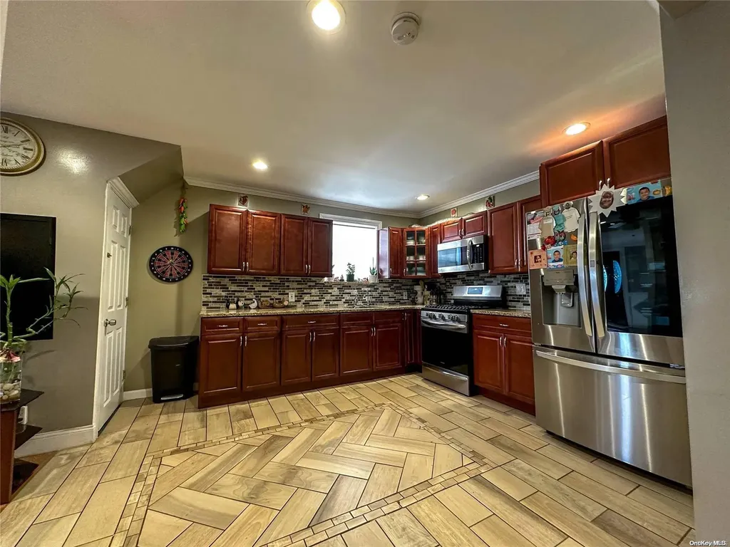 1 Brightside Avenue Central Islip NY 11722