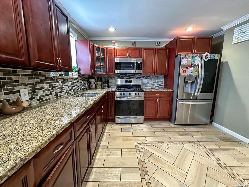 1 Brightside Avenue Central Islip NY 11722
