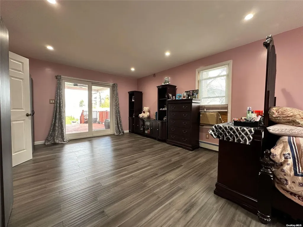 1 Brightside Avenue Central Islip NY 11722