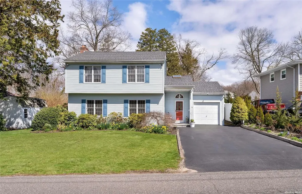 63 Sunset Drive Huntington NY 11743