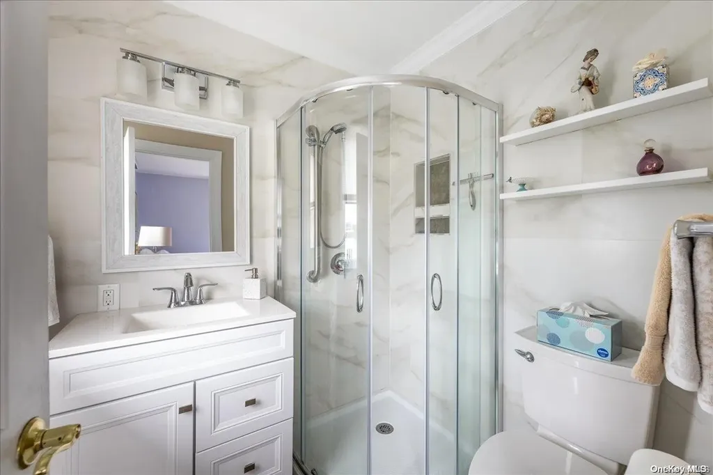 23 Highview Boulevard Brookhaven NY 11719