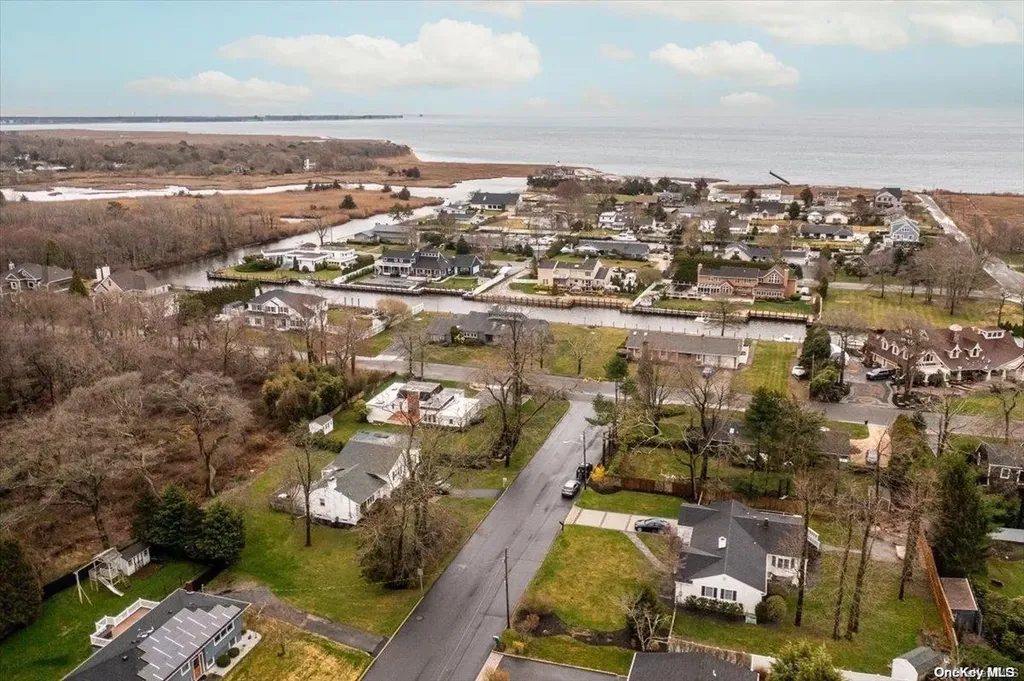 23 Highview Boulevard Brookhaven NY 11719