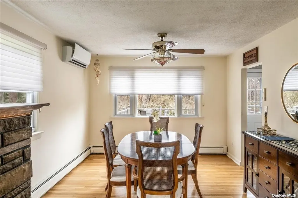 23 Highview Boulevard Brookhaven NY 11719