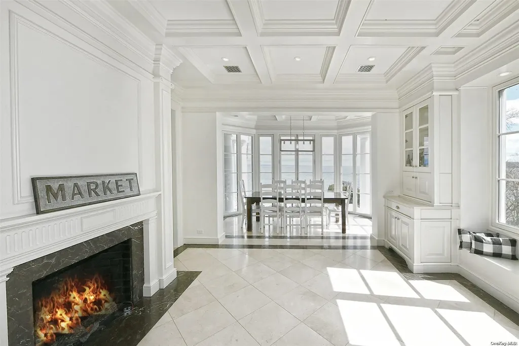 7 Sea Crest Drive Lloyd Harbor NY 11743