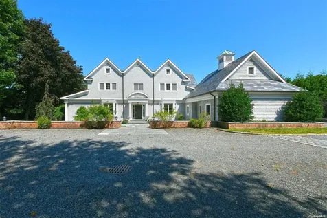 7 Sea Crest Drive Lloyd Harbor NY 11743