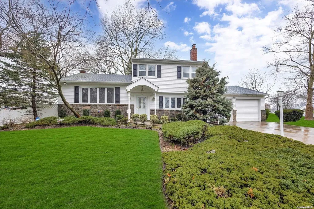 20 Dahill Road Old Bethpage NY 11804