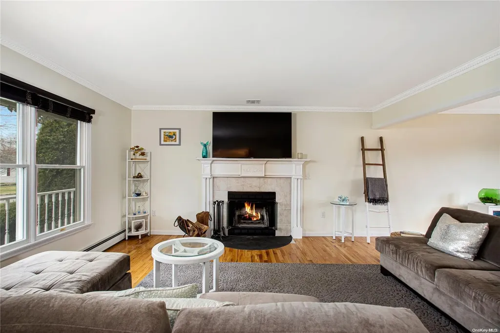 80 May Drive Calverton NY 11933