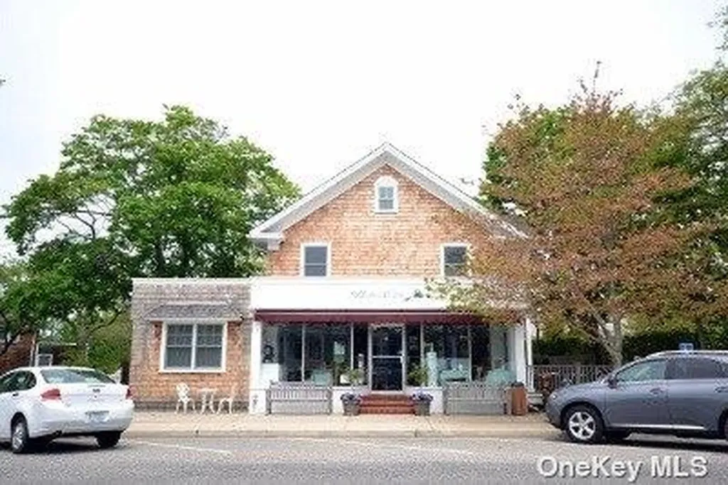 66 Dune Road Quogue NY 11959
