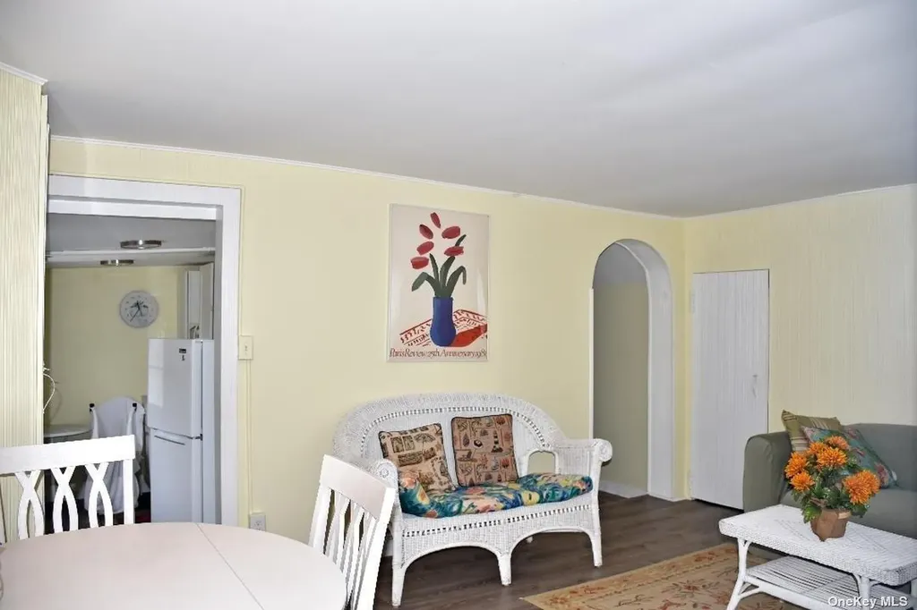 66 Dune Road Quogue NY 11959