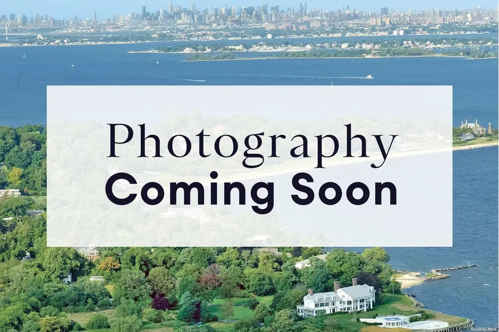 1036 Stewart Avenue Bethpage NY 11714