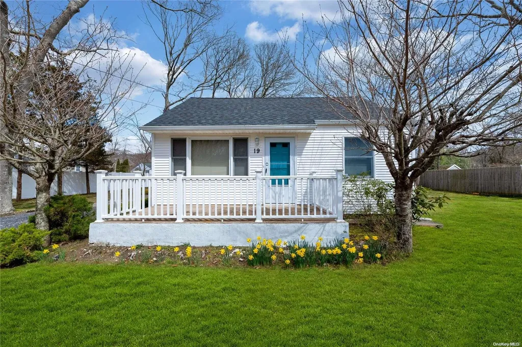 19 Woodcut Drive Mastic Beach NY 11951