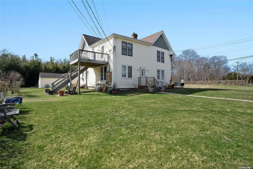 134 Ponquogue Avenue Hampton Bays NY 11946