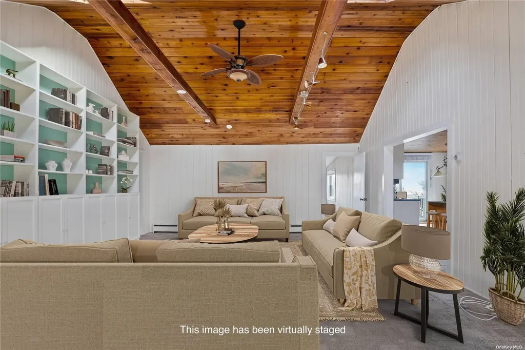 35 Gardners Lane Hampton Bays NY 11946