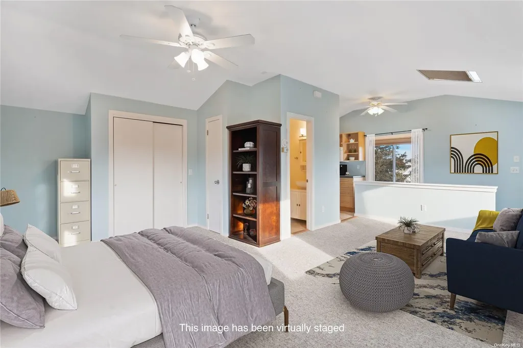 35 Gardners Lane Hampton Bays NY 11946
