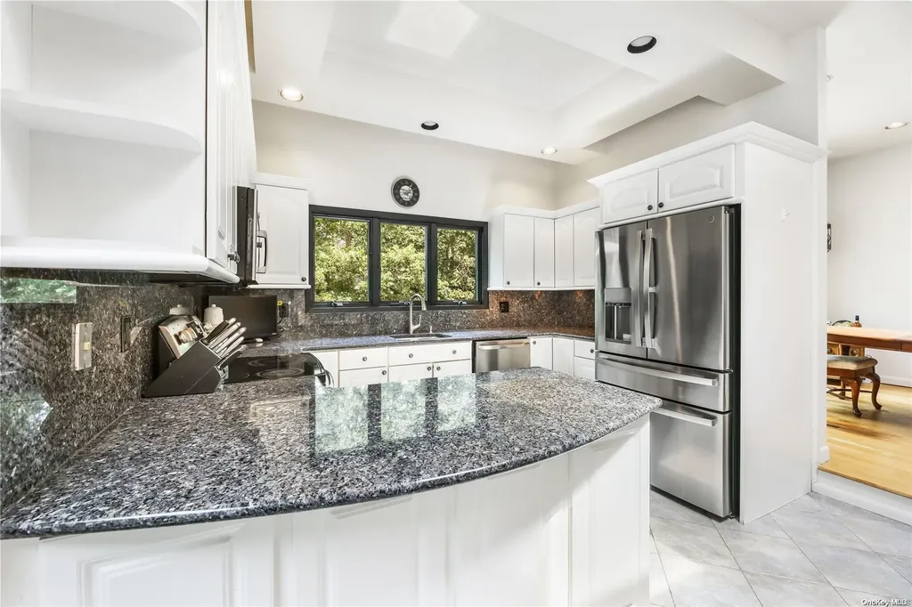 37 Bay Woods Drive Hampton Bays NY 11946