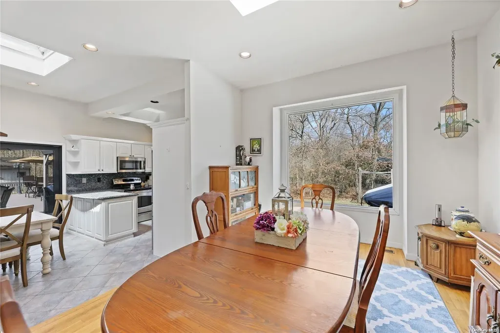 37 Bay Woods Drive Hampton Bays NY 11946