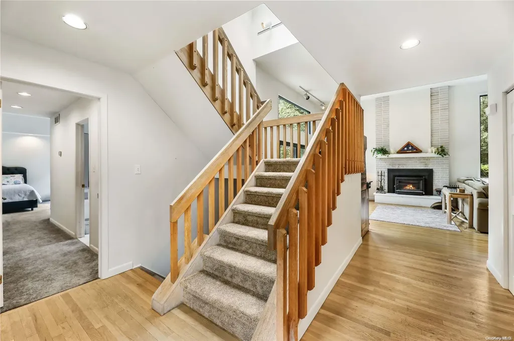 37 Bay Woods Drive Hampton Bays NY 11946