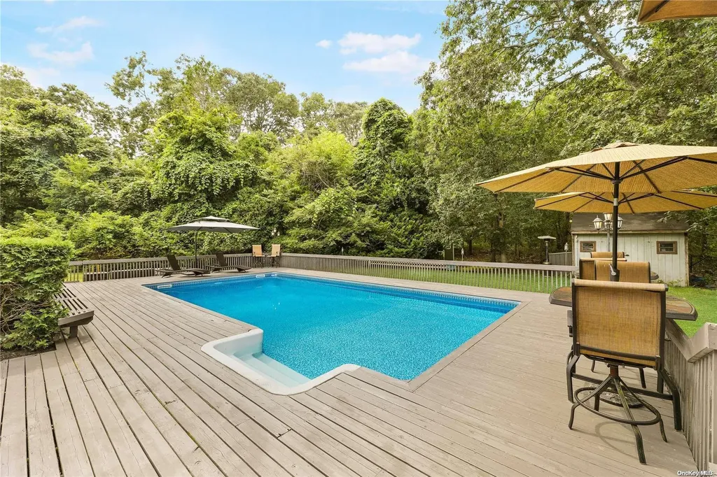 37 Bay Woods Drive Hampton Bays NY 11946