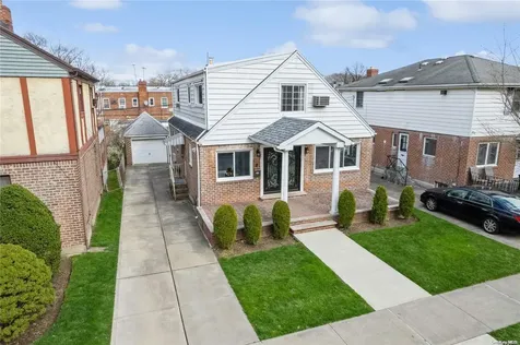 76-15 168th Street Fresh Meadows NY 11366