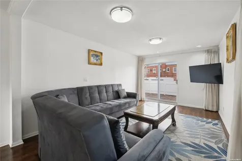 76-15 168th Street Fresh Meadows NY 11366
