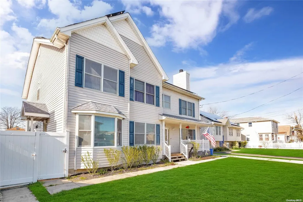 1029 Jackson Street Baldwin NY 11510