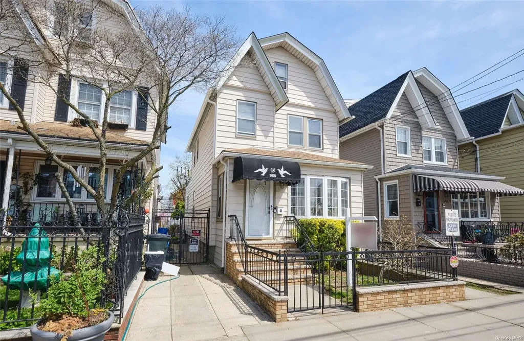 989 E 93rd Street Brooklyn NY 11236