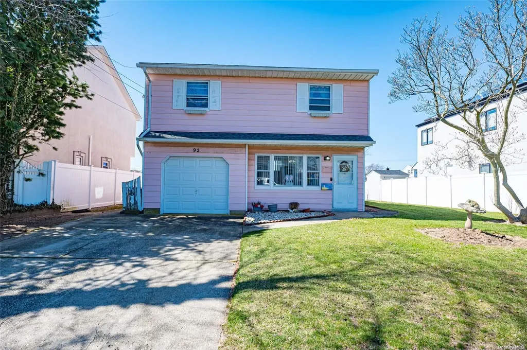 92 Forest Avenue Massapequa NY 11758