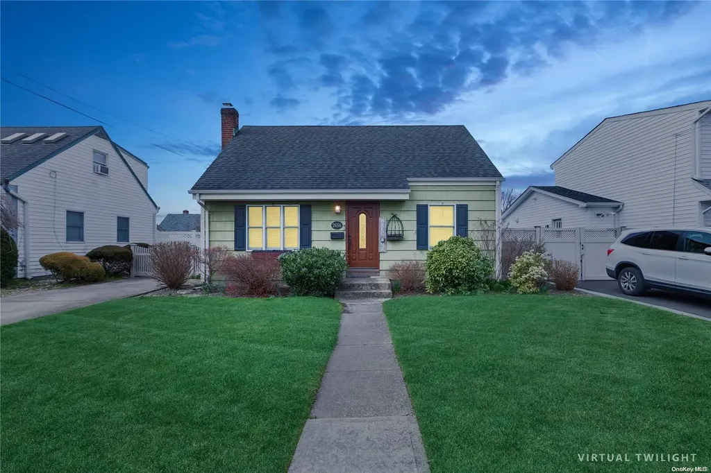 2656 Colonial Avenue Merrick NY 11566