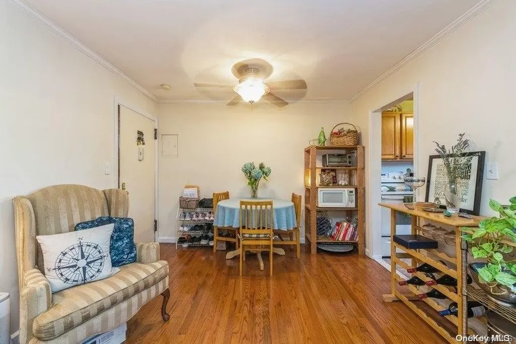 4 Rose Street Oceanside NY 11572