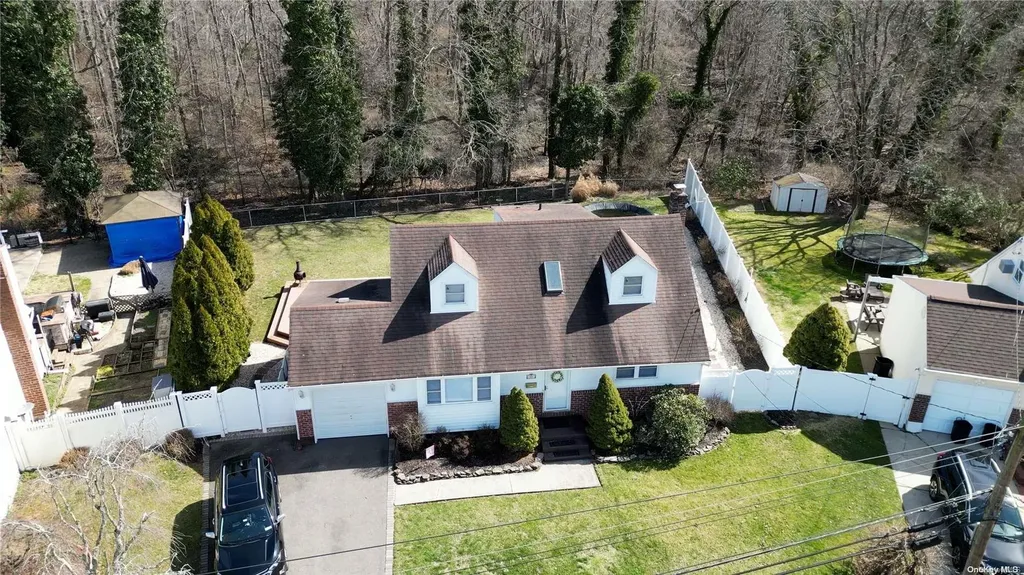 69 Birchbrook Drive Smithtown NY 11787