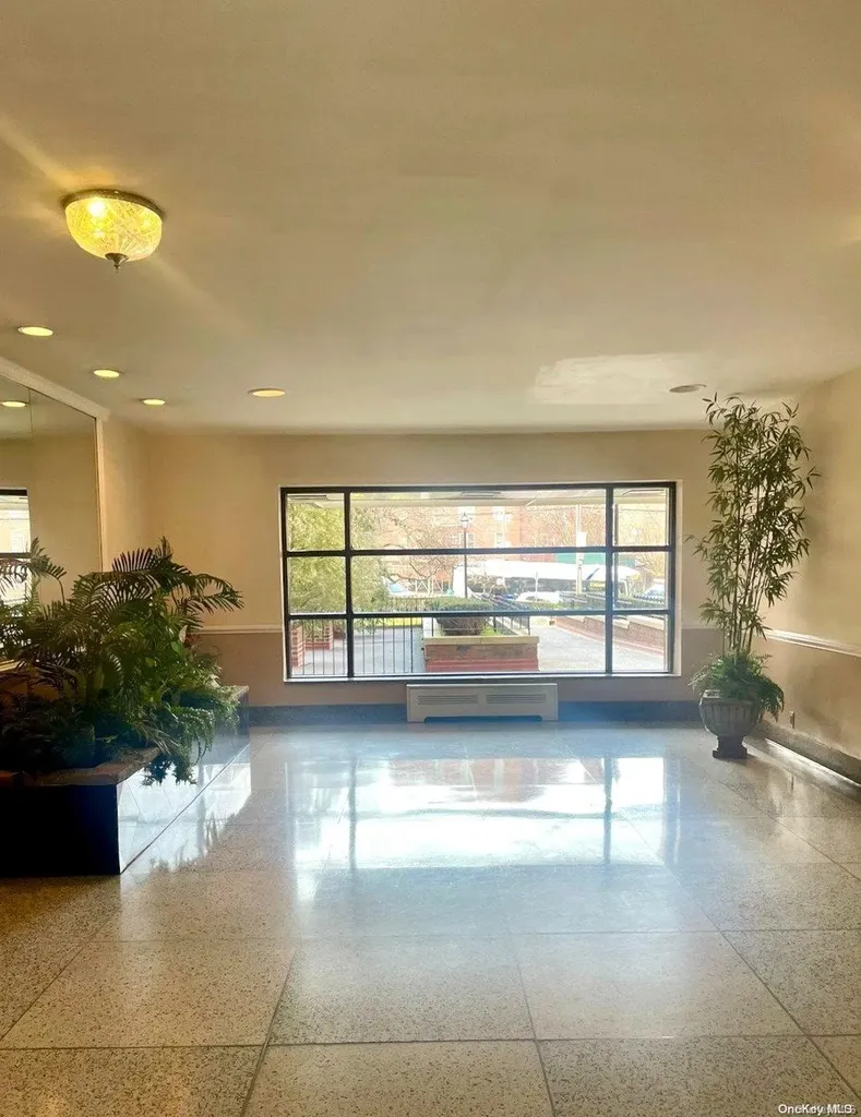 480 Rverdale Yonkers NY 10705