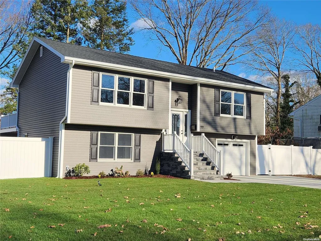 99 Whitman Avenue Islip NY 11751