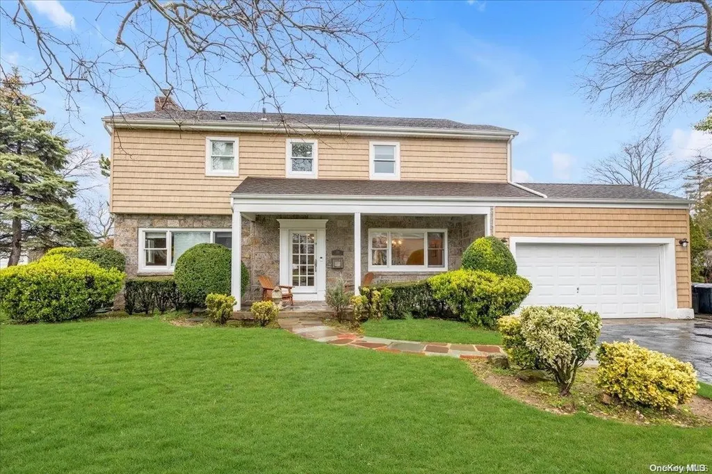 274 Willard Drive Hewlett NY 11557