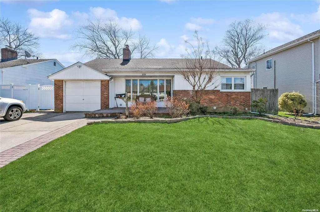 3770 Windsor Drive Bethpage NY 11714