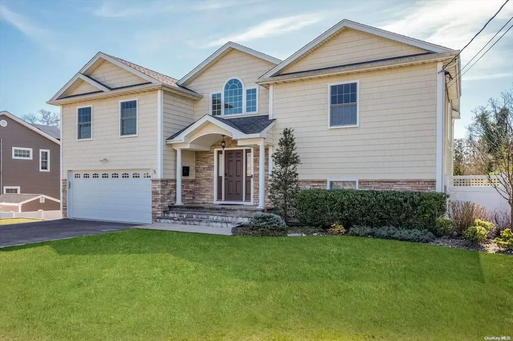 5 Midwood Drive Plainview NY 11803